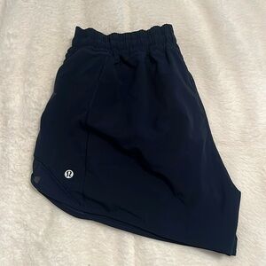 Lululemon hotty hot shorts 4in